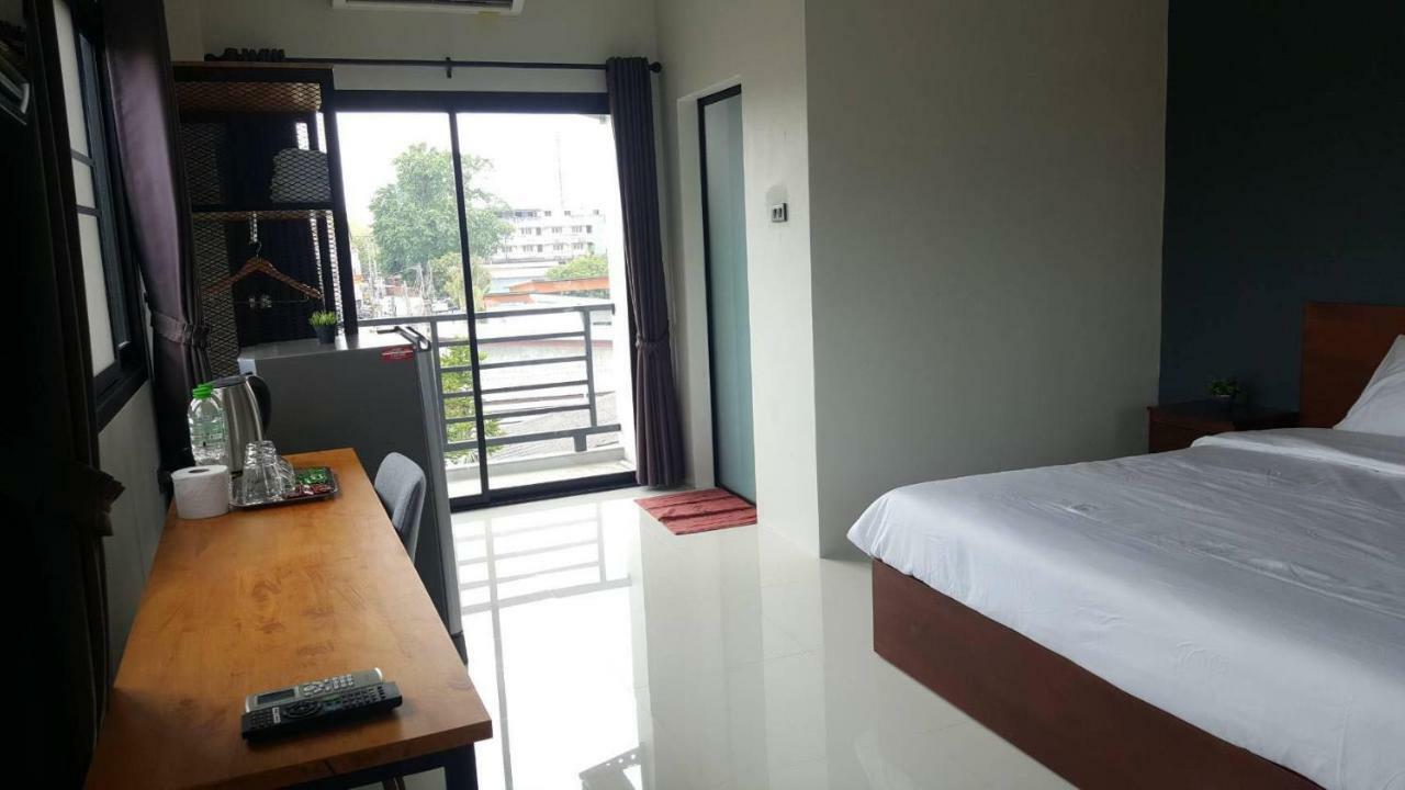 Dd Modern House Lejlighedshotel Surat Thani Eksteriør billede